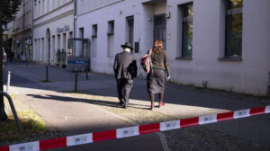 베를린 유대교 회당에 화염병 투척 – 경찰
